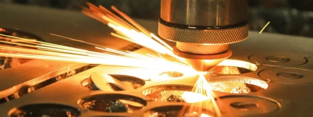 processo de corte a laser