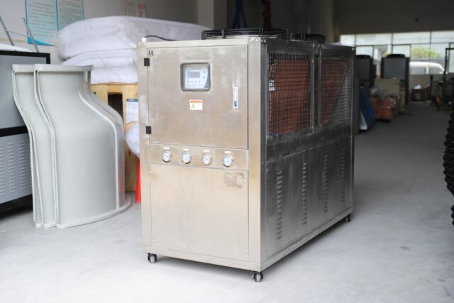 Refrigerador anticorrosivo de material 20A ss delantero derecho